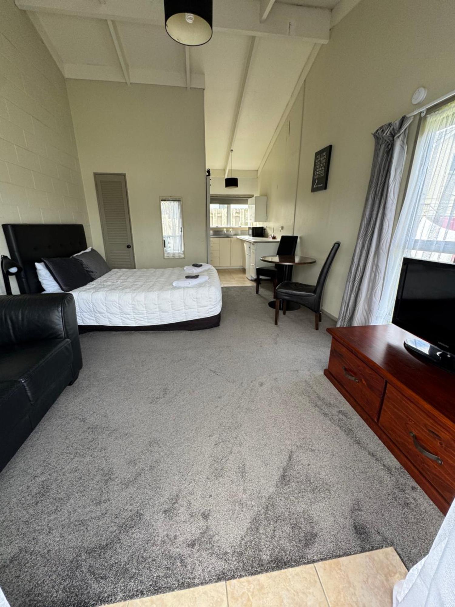 Fountain Court Motel Tauranga Dış mekan fotoğraf