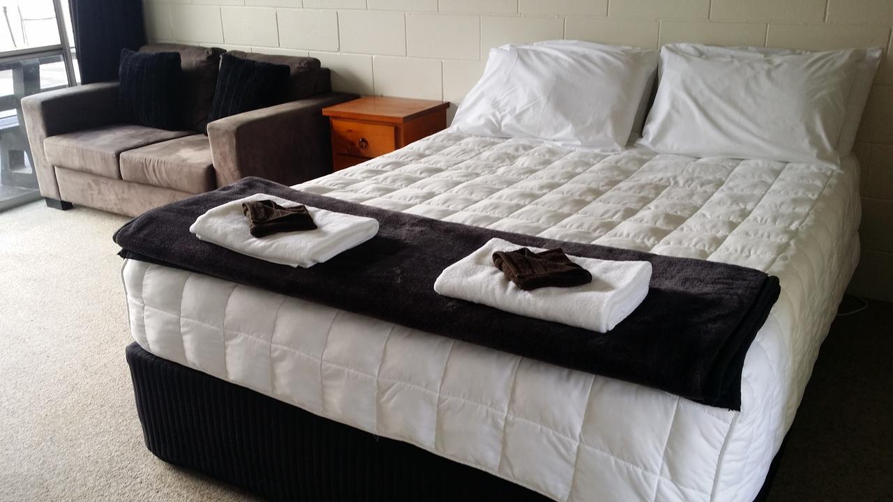 Fountain Court Motel Tauranga Dış mekan fotoğraf