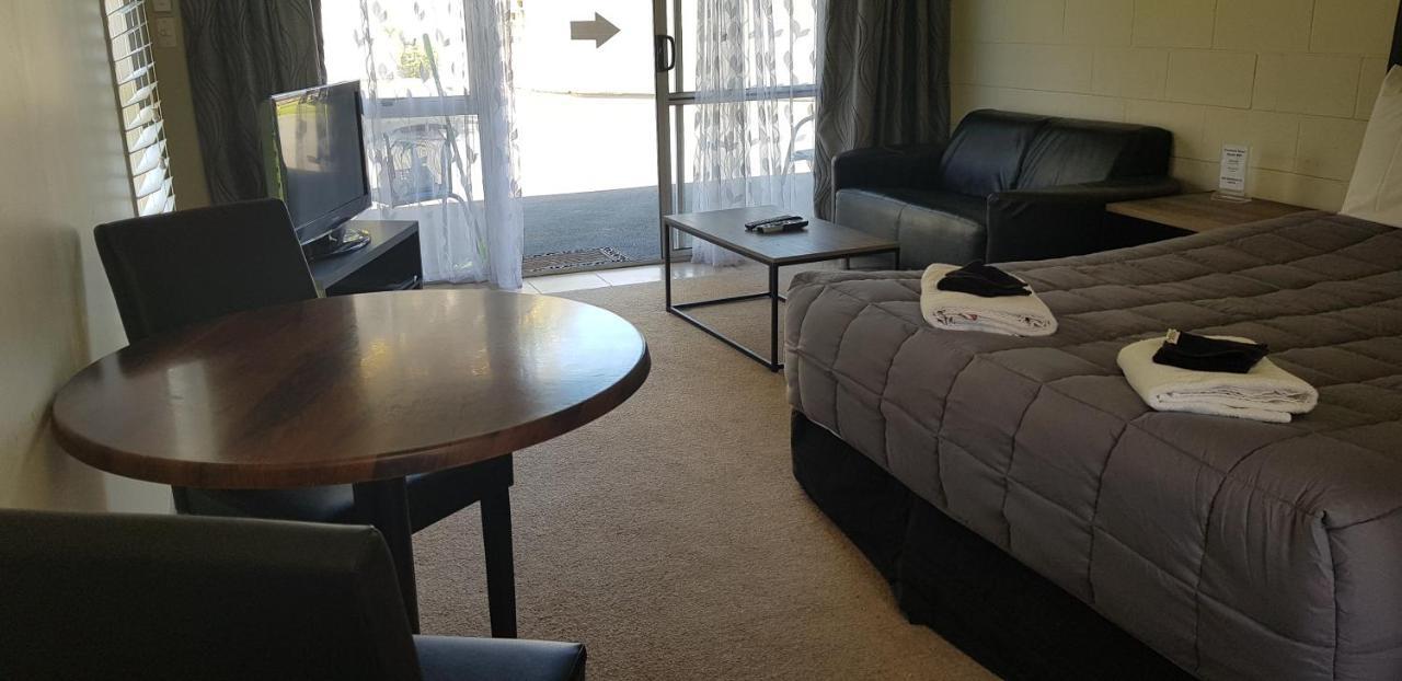 Fountain Court Motel Tauranga Dış mekan fotoğraf