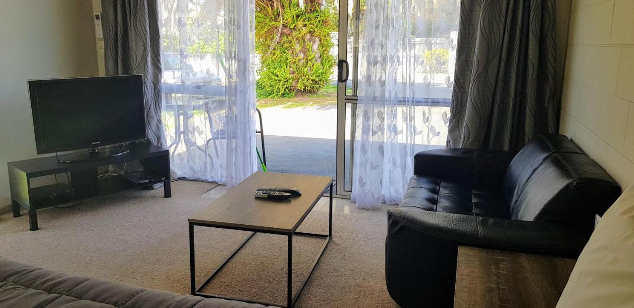 Fountain Court Motel Tauranga Dış mekan fotoğraf